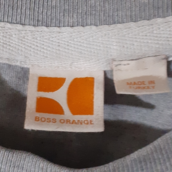 Womens designer shirt BOSS ORANGE "Orange is the new Cool" Spell out tee shirt - Picture 2 of 4